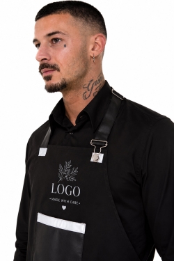 Personalisierte Barkeeperschürze mit Logo