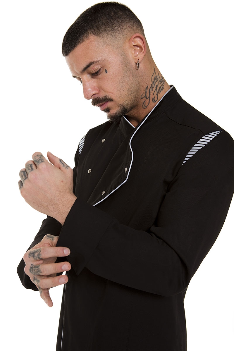 Turn-back cuff on the black professional jacket