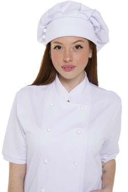 gorro blanco combinado con chaqueta de chef blanca de piqué